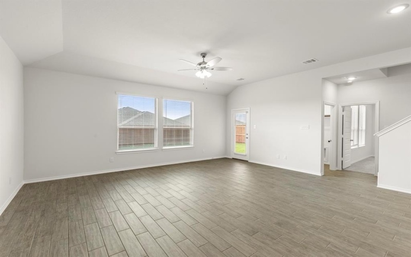 203 Bandit, Terrell, TX 75160, 4 Bedrooms Bedrooms, ,2 BathroomsBathrooms,Residential,For Sale,203 Bandit,0,21076339