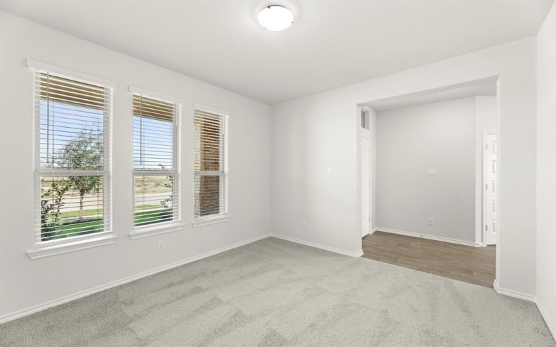 203 Bandit, Terrell, TX 75160, 4 Bedrooms Bedrooms, ,2 BathroomsBathrooms,Residential,For Sale,203 Bandit,0,21076339