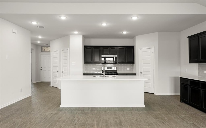 203 Bandit, Terrell, TX 75160, 4 Bedrooms Bedrooms, ,2 BathroomsBathrooms,Residential,For Sale,203 Bandit,0,21076339