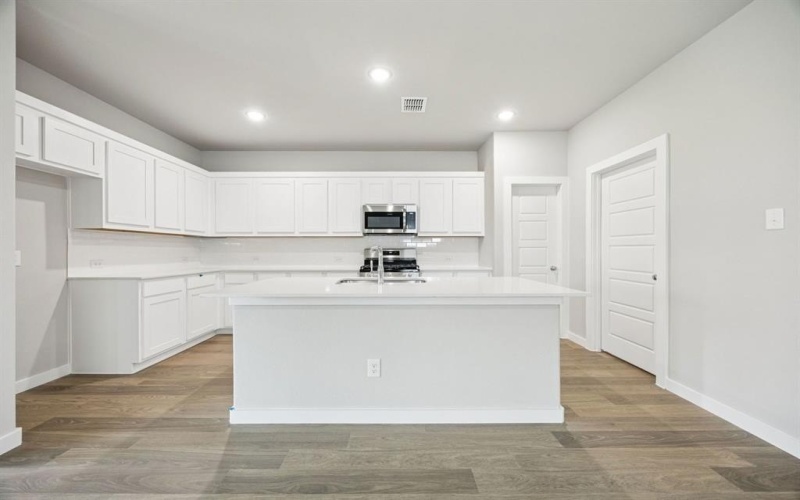 908 Honeydew Lane, McKinney, TX 75071, 4 Bedrooms Bedrooms, ,3 BathroomsBathrooms,Residential,For Sale,908 Honeydew Lane,0,21076359