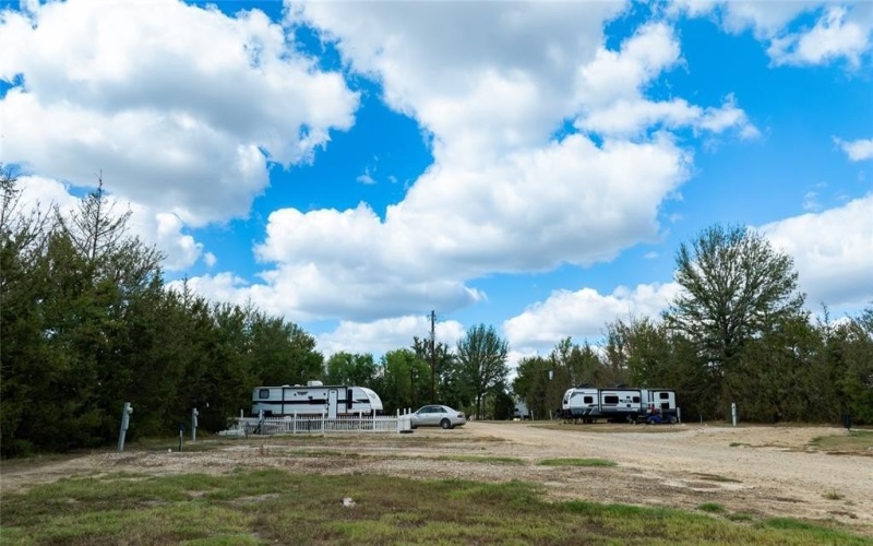 10471 HWY 24, Paris, TX 75462, ,Commercial Sale,For Sale,10471 HWY 24,0,21076619