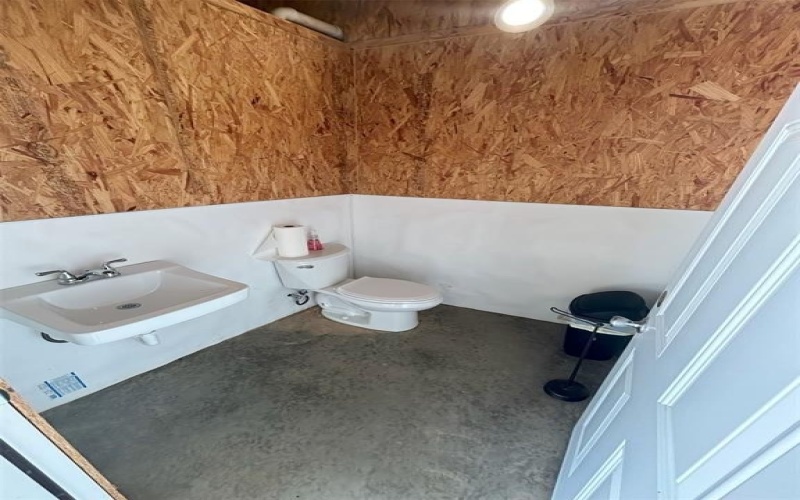 10471 HWY 24, Paris, TX 75462, ,Commercial Sale,For Sale,10471 HWY 24,0,21076619