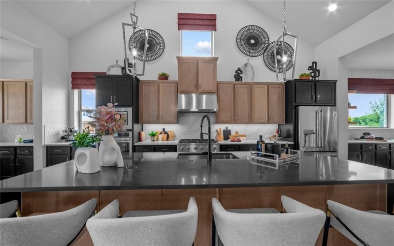 609 Long Trail, Mansfield, TX 76063, 4 Bedrooms Bedrooms, ,3 BathroomsBathrooms,Residential,For Sale,609 Long Trail,0,21076620