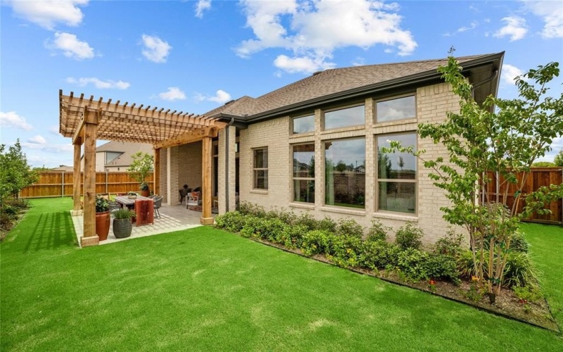 609 Long Trail, Mansfield, TX 76063, 4 Bedrooms Bedrooms, ,3 BathroomsBathrooms,Residential,For Sale,609 Long Trail,0,21076620