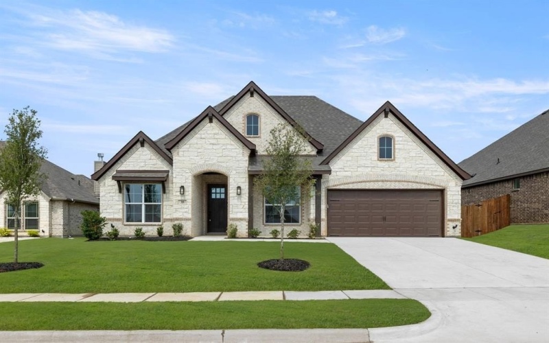 35 Magpie Street, Joshua, TX 76058, 4 Bedrooms Bedrooms, ,3 BathroomsBathrooms,Residential,For Sale,35 Magpie Street,0,21076683