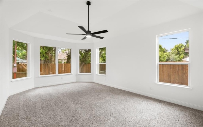 848 Northwood Road, Fort Worth, TX 76107, 4 Bedrooms Bedrooms, ,3 BathroomsBathrooms,Residential,For Sale,848 Northwood Road,0,21076723