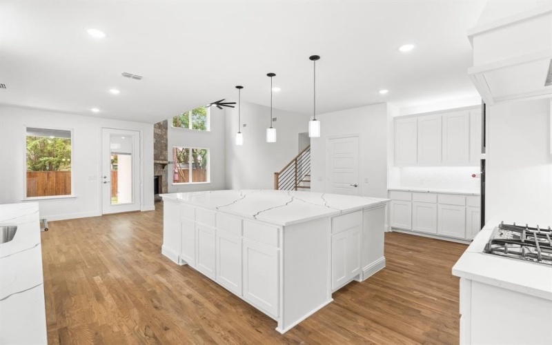 848 Northwood Road, Fort Worth, TX 76107, 4 Bedrooms Bedrooms, ,3 BathroomsBathrooms,Residential,For Sale,848 Northwood Road,0,21076723