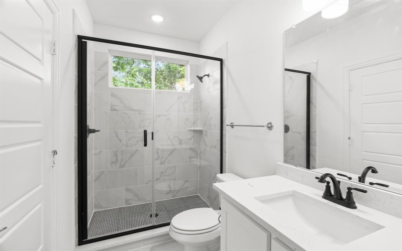 848 Northwood Road, Fort Worth, TX 76107, 4 Bedrooms Bedrooms, ,3 BathroomsBathrooms,Residential,For Sale,848 Northwood Road,0,21076723