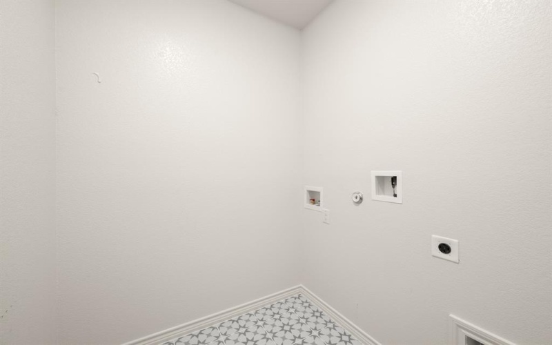 1906 Cheyenne Drive, Cleburne, TX 76033, 3 Bedrooms Bedrooms, ,2 BathroomsBathrooms,Residential,For Sale,1906 Cheyenne Drive,0,21076760