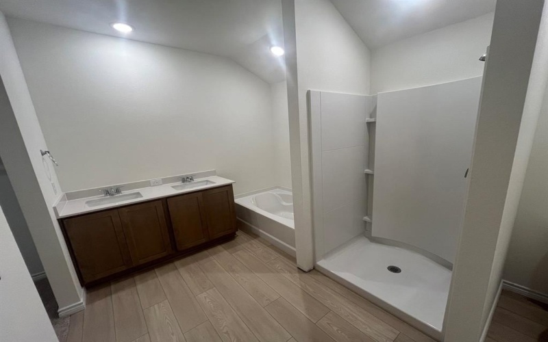 3812 Rose Hill Court, Denison, TX 75020, 4 Bedrooms Bedrooms, ,2 BathroomsBathrooms,Residential,For Sale,3812 Rose Hill Court,0,21076783