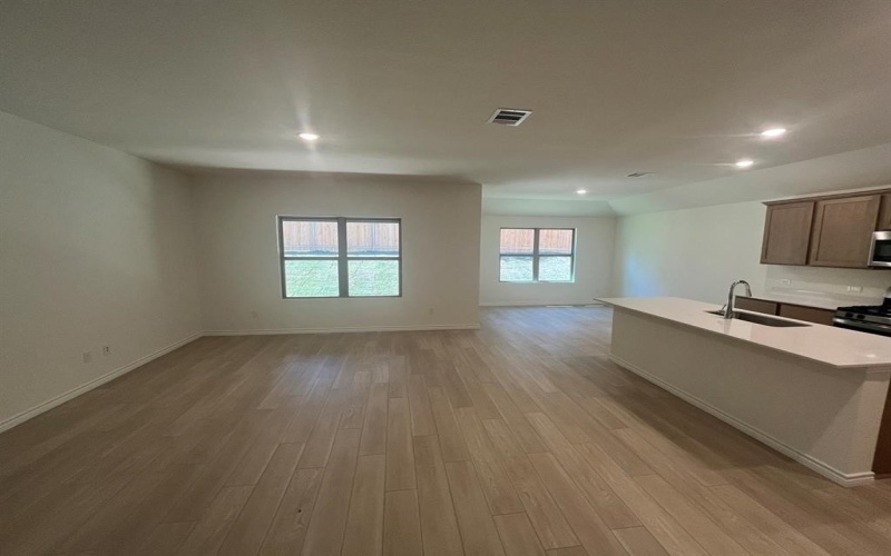 3812 Rose Hill Court, Denison, TX 75020, 4 Bedrooms Bedrooms, ,2 BathroomsBathrooms,Residential,For Sale,3812 Rose Hill Court,0,21076783