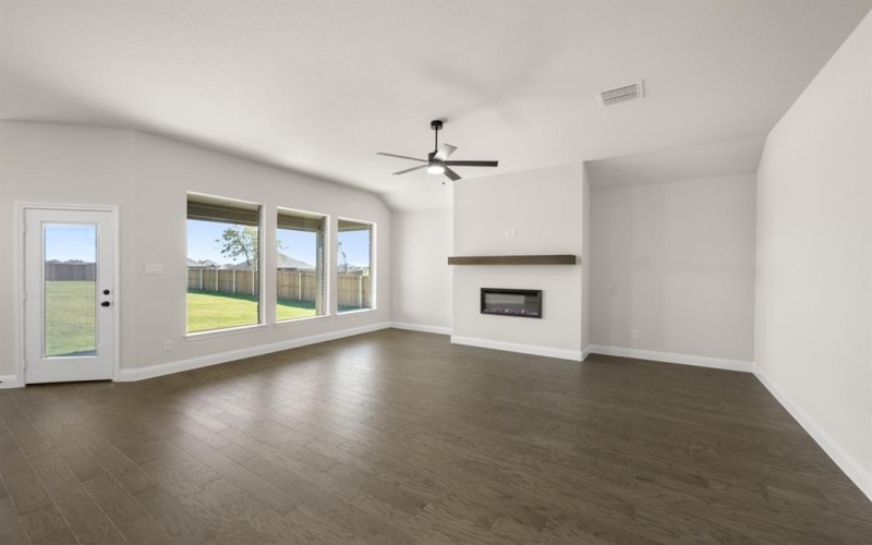 12980 Little Wolf Drive, Godley, TX 76044, 4 Habitaciones Habitaciones , ,3 BañosBaños,Residential,En Venta,12980 Little Wolf Drive,0,21076816