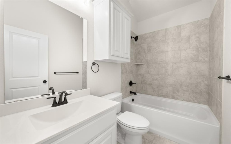 12980 Little Wolf Drive, Godley, TX 76044, 4 Habitaciones Habitaciones , ,3 BañosBaños,Residential,En Venta,12980 Little Wolf Drive,0,21076816