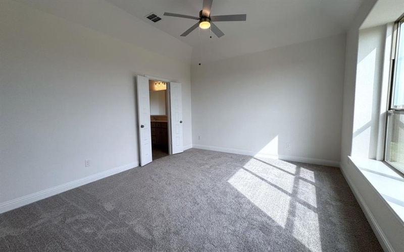 109 Grey Wolf Court, Godley, TX 76044, 4 Bedrooms Bedrooms, ,3 BathroomsBathrooms,Residential,For Sale,109 Grey Wolf Court,0,21076838