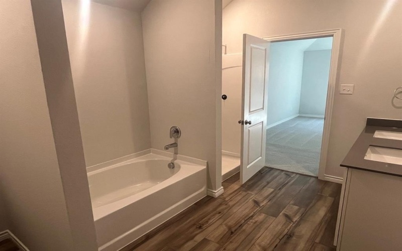 3816 Rose Hill Court, Denison, TX 75020, 4 Habitaciones Habitaciones , ,2 BañosBaños,Residential,En Venta,3816 Rose Hill Court,0,21076850