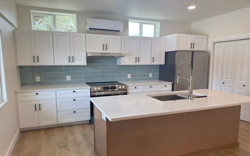 18 Poolside Loop, ROCKPORT, TX 78382, 2 Bedrooms Bedrooms, ,2 BathroomsBathrooms,Residential,For Sale,18 Poolside Loop,0,148886