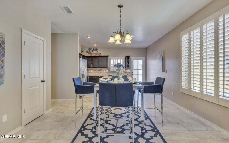 7325 John Gerald Way, El Paso, TX 79934, 4 Habitaciones Habitaciones , ,2 BañosBaños,Residential,En Venta,7325 John Gerald Way,921053