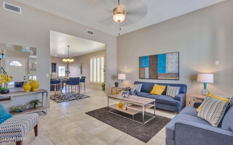 7325 John Gerald Way, El Paso, TX 79934, 4 Habitaciones Habitaciones , ,2 BañosBaños,Residential,En Venta,7325 John Gerald Way,921053