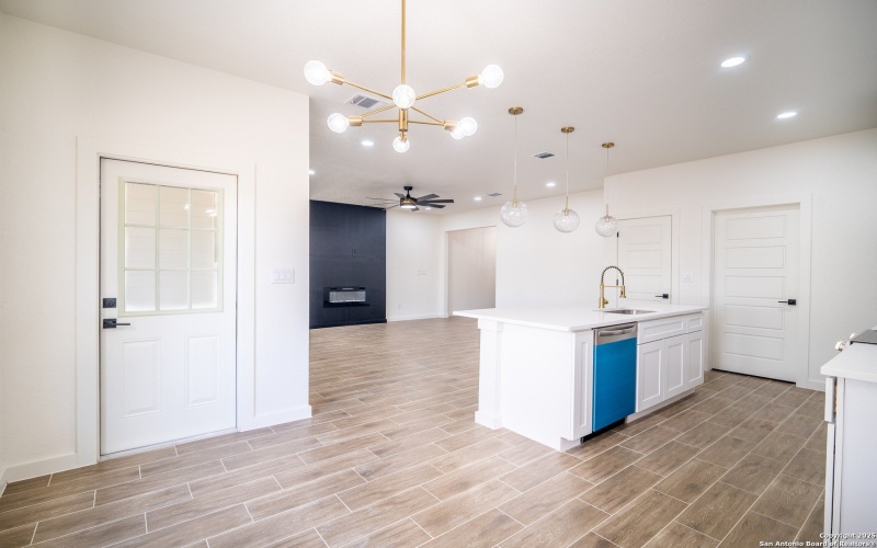 15125 norvell, Lytle, TX 78052, 4 Habitaciones Habitaciones , ,2 BañosBaños,Residential,En Venta,15125 norvell,0,1912331