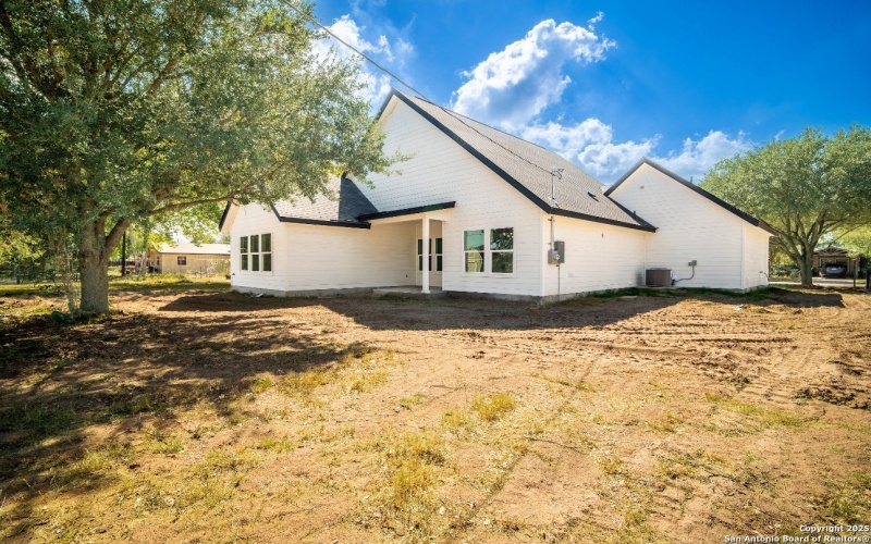 15125 norvell, Lytle, TX 78052, 4 Habitaciones Habitaciones , ,2 BañosBaños,Residential,En Venta,15125 norvell,0,1912331