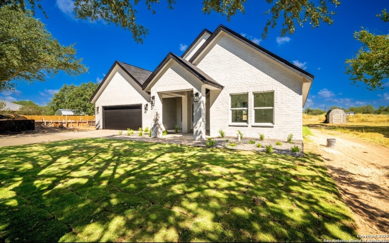 15125 norvell, Lytle, TX 78052, 4 Habitaciones Habitaciones , ,2 BañosBaños,Residential,En Venta,15125 norvell,0,1912331