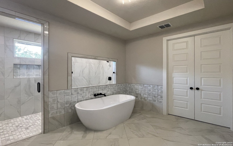 399 Bauer Lane, Castroville, TX 78009, 4 Bedrooms Bedrooms, ,3 BathroomsBathrooms,Residential,For Sale,399 Bauer Lane,0,1912333