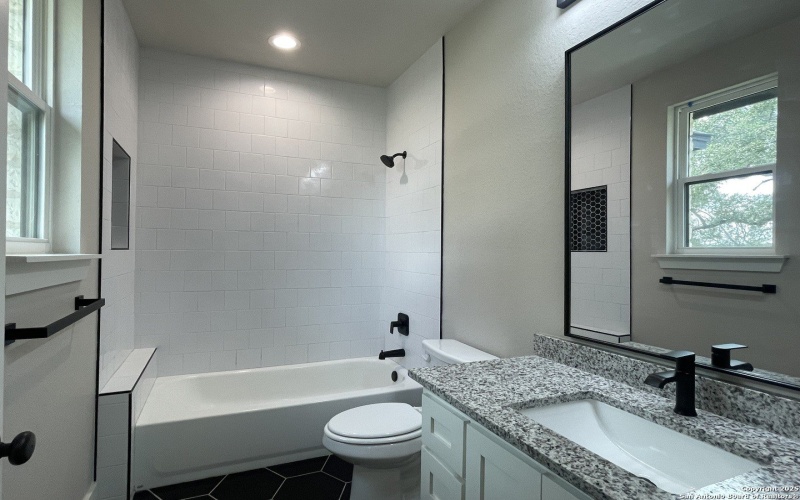 399 Bauer Lane, Castroville, TX 78009, 4 Bedrooms Bedrooms, ,3 BathroomsBathrooms,Residential,For Sale,399 Bauer Lane,0,1912333