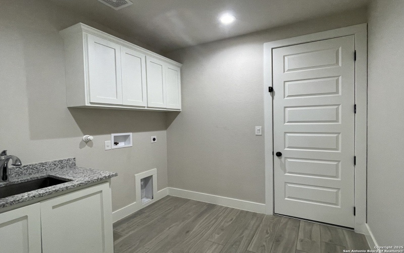 399 Bauer Lane, Castroville, TX 78009, 4 Bedrooms Bedrooms, ,3 BathroomsBathrooms,Residential,For Sale,399 Bauer Lane,0,1912333