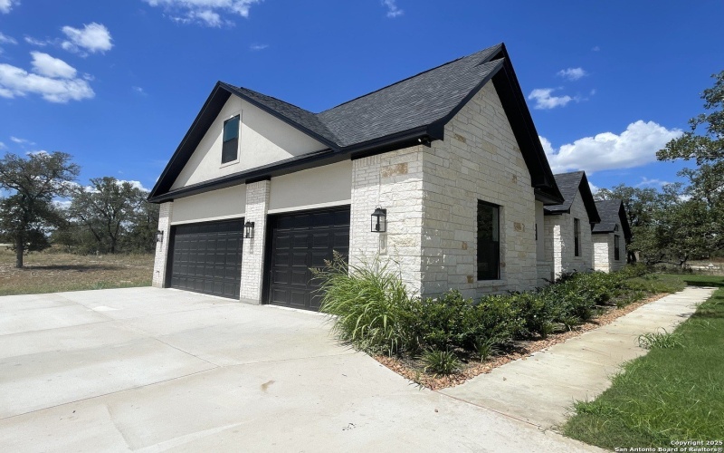 399 Bauer Lane, Castroville, TX 78009, 4 Bedrooms Bedrooms, ,3 BathroomsBathrooms,Residential,For Sale,399 Bauer Lane,0,1912333