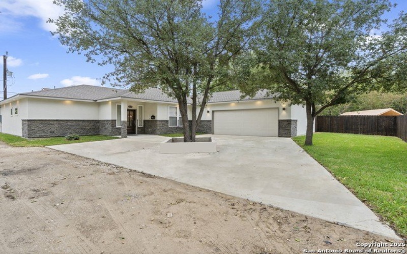 5338 Howard St, San Antonio, TX 78212, 4 Bedrooms Bedrooms, ,3 BathroomsBathrooms,Residential,For Sale,5338 Howard St,0,1912351