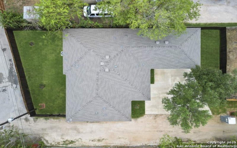 5338 Howard St, San Antonio, TX 78212, 4 Bedrooms Bedrooms, ,3 BathroomsBathrooms,Residential,For Sale,5338 Howard St,0,1912351