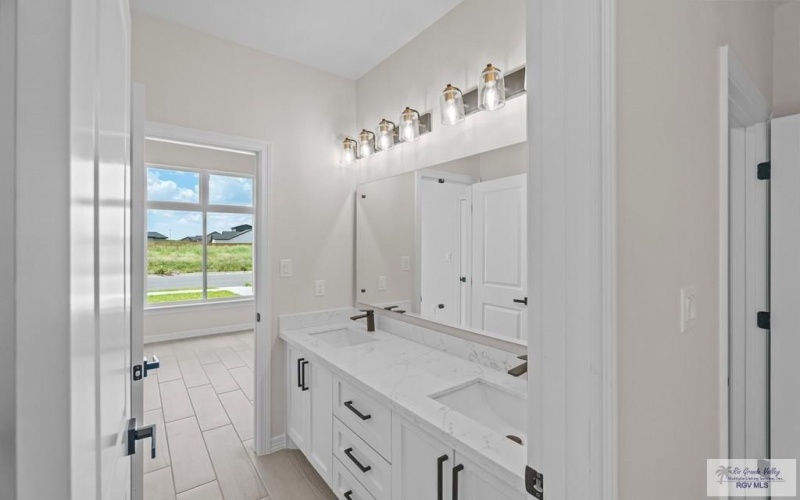 6168 MACKENNA DR, BROWNSVILLE, TX 78526, 4 Bedrooms Bedrooms, ,3 BathroomsBathrooms,Residential,For Sale,6168 MACKENNA DR,0,29768978