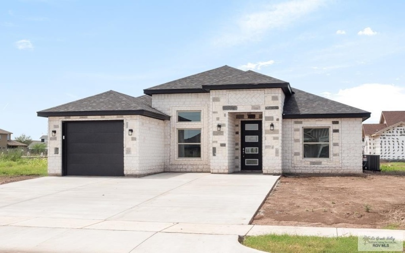 107 ORCHID DR., LOS FRESNOS, TX 78566, 4 Habitaciones Habitaciones , ,2 BañosBaños,Residential,En Venta,107 ORCHID DR.,0,29768985