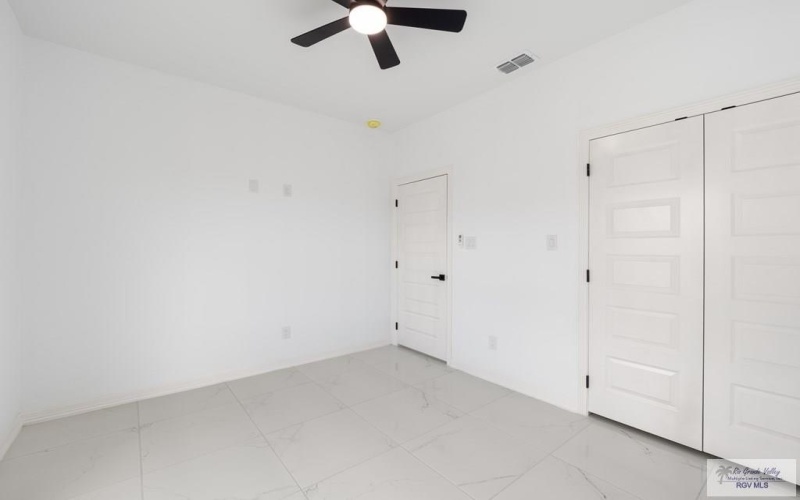 107 ORCHID DR., LOS FRESNOS, TX 78566, 4 Habitaciones Habitaciones , ,2 BañosBaños,Residential,En Venta,107 ORCHID DR.,0,29768985