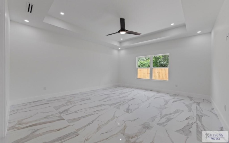 5513 MICA ST, BROWNSVILLE, TX 78526, 4 Habitaciones Habitaciones , ,3 BañosBaños,Residential,En Venta,5513 MICA ST,0,29769008