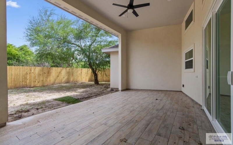 5513 MICA ST, BROWNSVILLE, TX 78526, 4 Habitaciones Habitaciones , ,3 BañosBaños,Residential,En Venta,5513 MICA ST,0,29769008