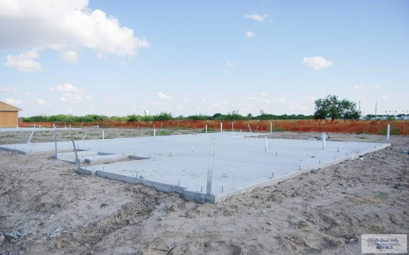 1401 DAYTONA BEACH CT, BROWNSVILLE, TX 78521, 4 Bedrooms Bedrooms, ,2 BathroomsBathrooms,Residential,For Sale,1401 DAYTONA BEACH CT,0,29769015