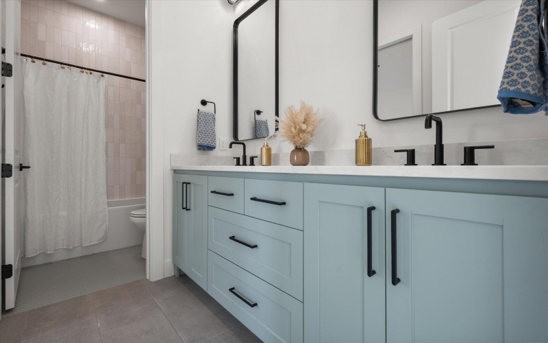 4616 143rd Street, Lubbock, TX 79423, 4 Habitaciones Habitaciones , ,5 BañosBaños,Residential,En Venta,4616 143rd Street,0,202561369