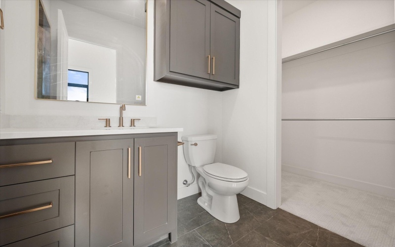 4616 143rd Street, Lubbock, TX 79423, 4 Habitaciones Habitaciones , ,5 BañosBaños,Residential,En Venta,4616 143rd Street,0,202561369