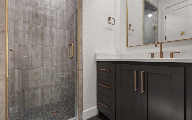 4616 143rd Street, Lubbock, TX 79423, 4 Habitaciones Habitaciones , ,5 BañosBaños,Residential,En Venta,4616 143rd Street,0,202561369