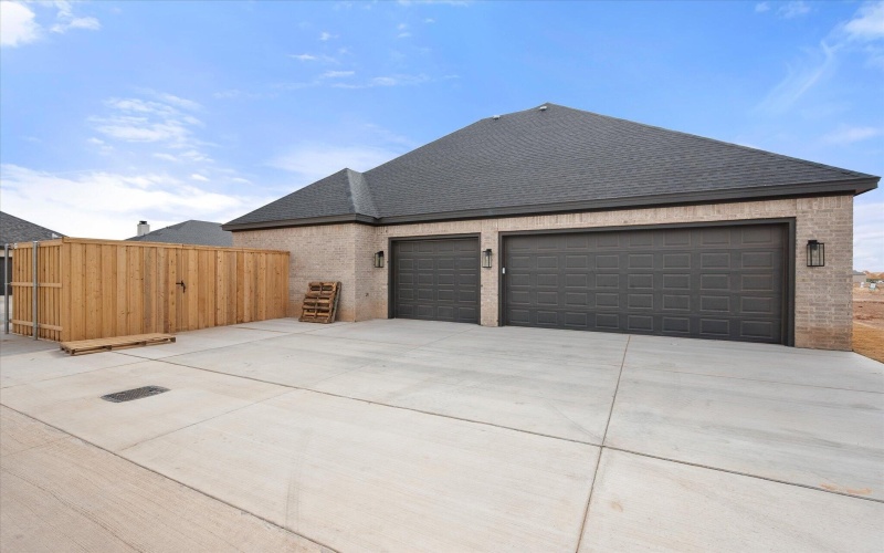 4616 143rd Street, Lubbock, TX 79423, 4 Habitaciones Habitaciones , ,5 BañosBaños,Residential,En Venta,4616 143rd Street,0,202561369