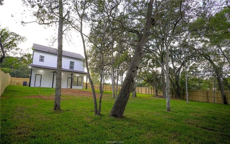 1618 Robeson, Bryan, TX 77803, 4 Bedrooms Bedrooms, ,3 BathroomsBathrooms,Residential,For Sale,1618 Robeson,0,25010311