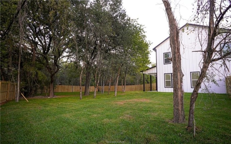 1618 Robeson, Bryan, TX 77803, 4 Bedrooms Bedrooms, ,3 BathroomsBathrooms,Residential,For Sale,1618 Robeson,0,25010311