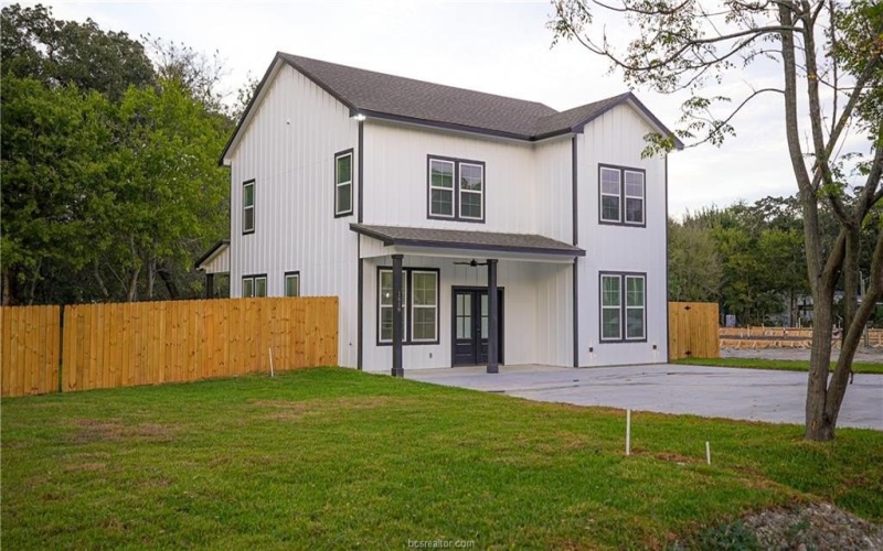 1618 Robeson, Bryan, TX 77803, 4 Bedrooms Bedrooms, ,3 BathroomsBathrooms,Residential,For Sale,1618 Robeson,0,25010311