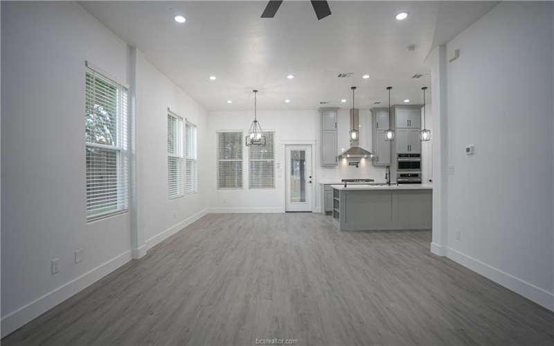 1618 Robeson, Bryan, TX 77803, 4 Bedrooms Bedrooms, ,3 BathroomsBathrooms,Residential,For Sale,1618 Robeson,0,25010311