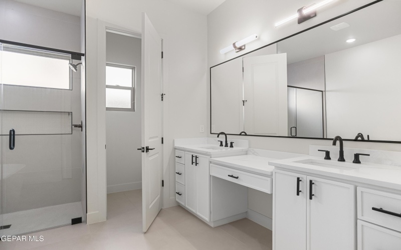 816 ACTON Street, Horizon City, TX 79928, 4 Habitaciones Habitaciones , ,3 BañosBaños,Residential,En Venta,816 ACTON Street,0,931389