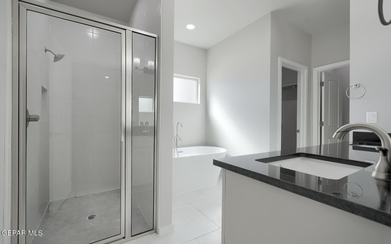 3824 Course Street, El Paso, TX 79938, 3 Habitaciones Habitaciones , ,2 BañosBaños,Residential,En Venta,3824 Course Street,0,931405