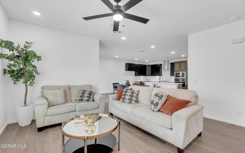 7441 NORTE PORTUGAL Lane, El Paso, TX 79934, 4 Bedrooms Bedrooms, ,2 BathroomsBathrooms,Residential,For Sale,7441 NORTE PORTUGAL Lane,0,931427