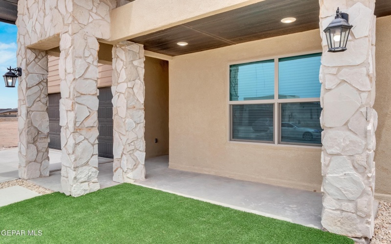7441 NORTE PORTUGAL Lane, El Paso, TX 79934, 4 Bedrooms Bedrooms, ,2 BathroomsBathrooms,Residential,For Sale,7441 NORTE PORTUGAL Lane,0,931427
