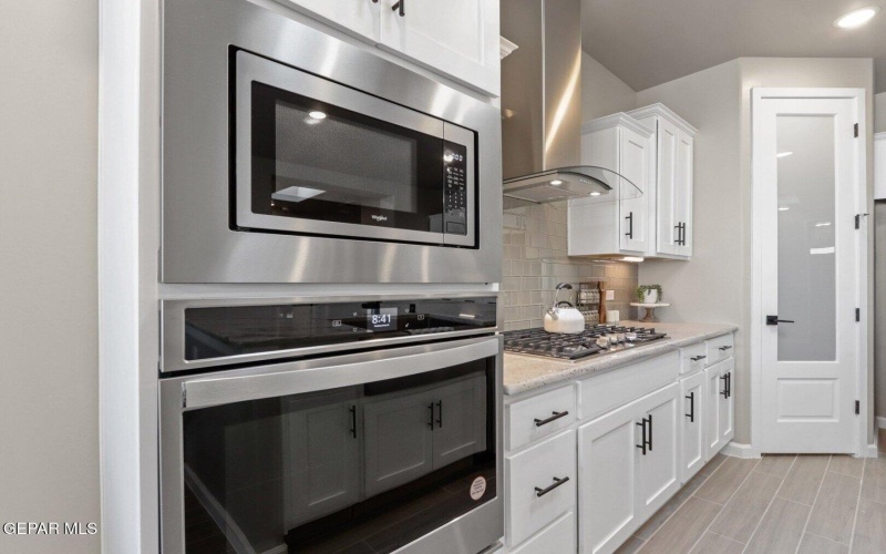 13941 Paseo Aves Avenue, Horizon City, TX 79928, 3 Habitaciones Habitaciones , ,2 BañosBaños,Residential,En Venta,13941 Paseo Aves Avenue,0,931434